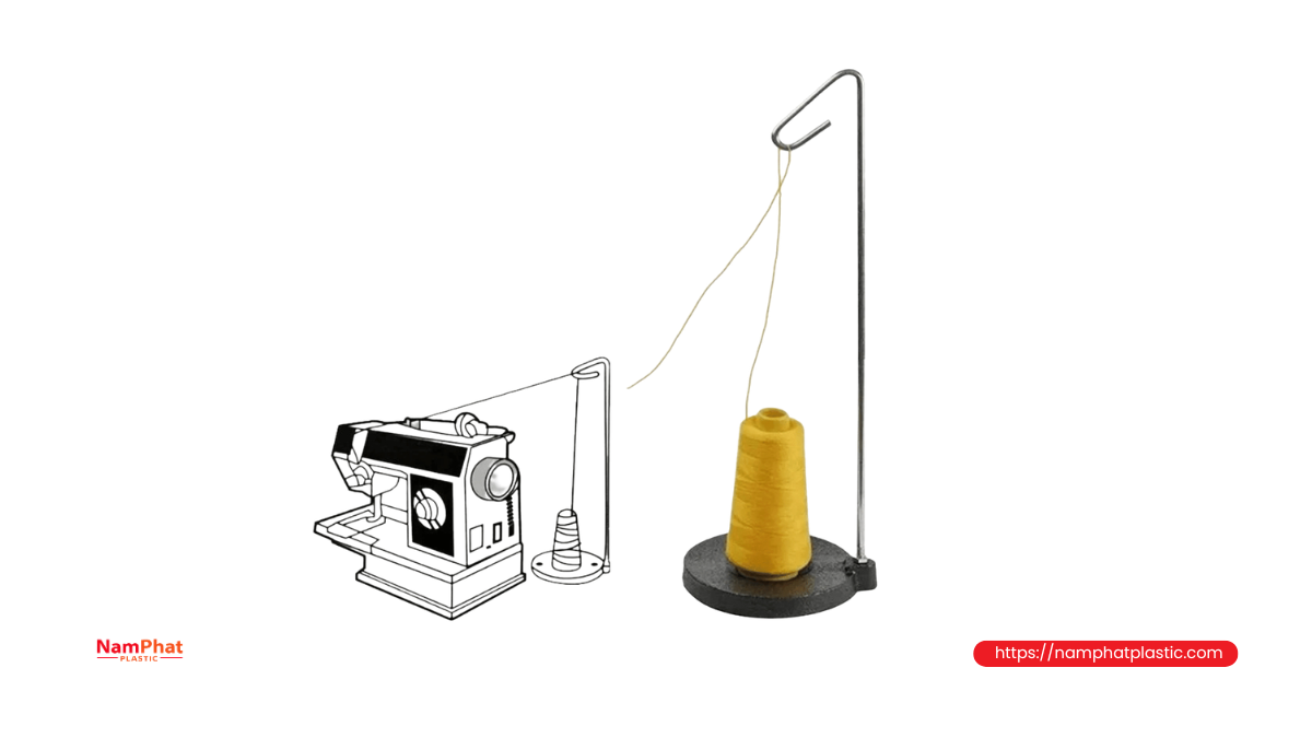 Giá đỡ cuộn chỉ may bao trên máy may công nghiệp