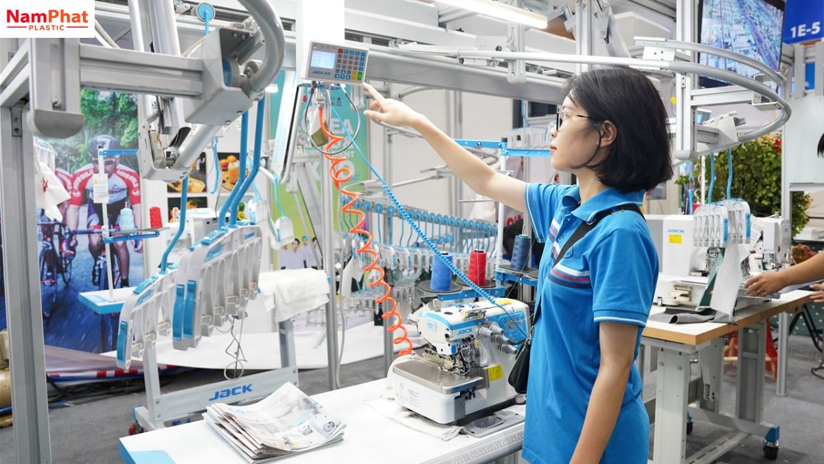 Các yếu tố như nhiệt độ, độ ẩm và tốc độ kéo ảnh hưởng đến kết quả đo Tenacity